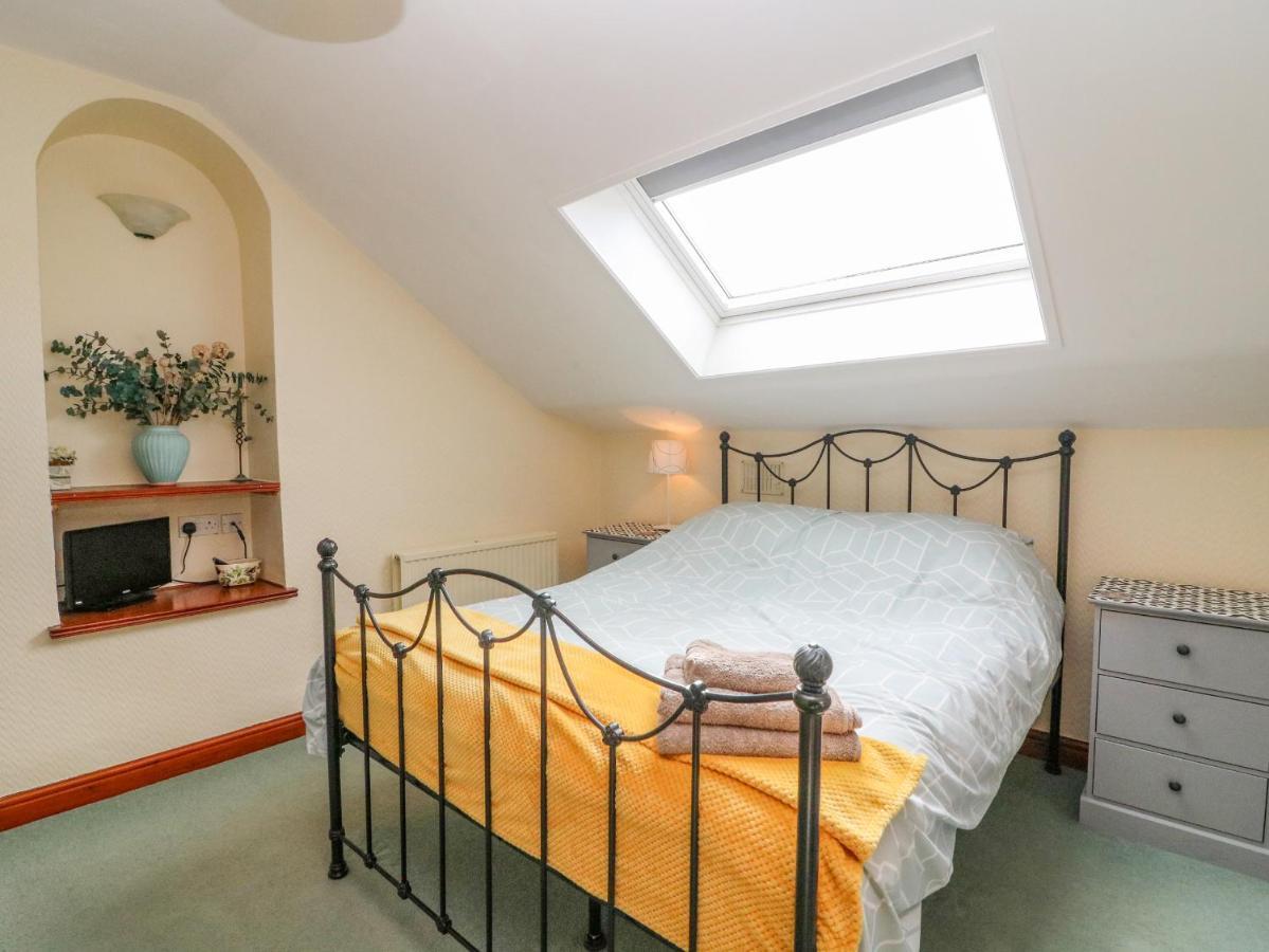Watershed Cottage Settle Eksteriør bilde