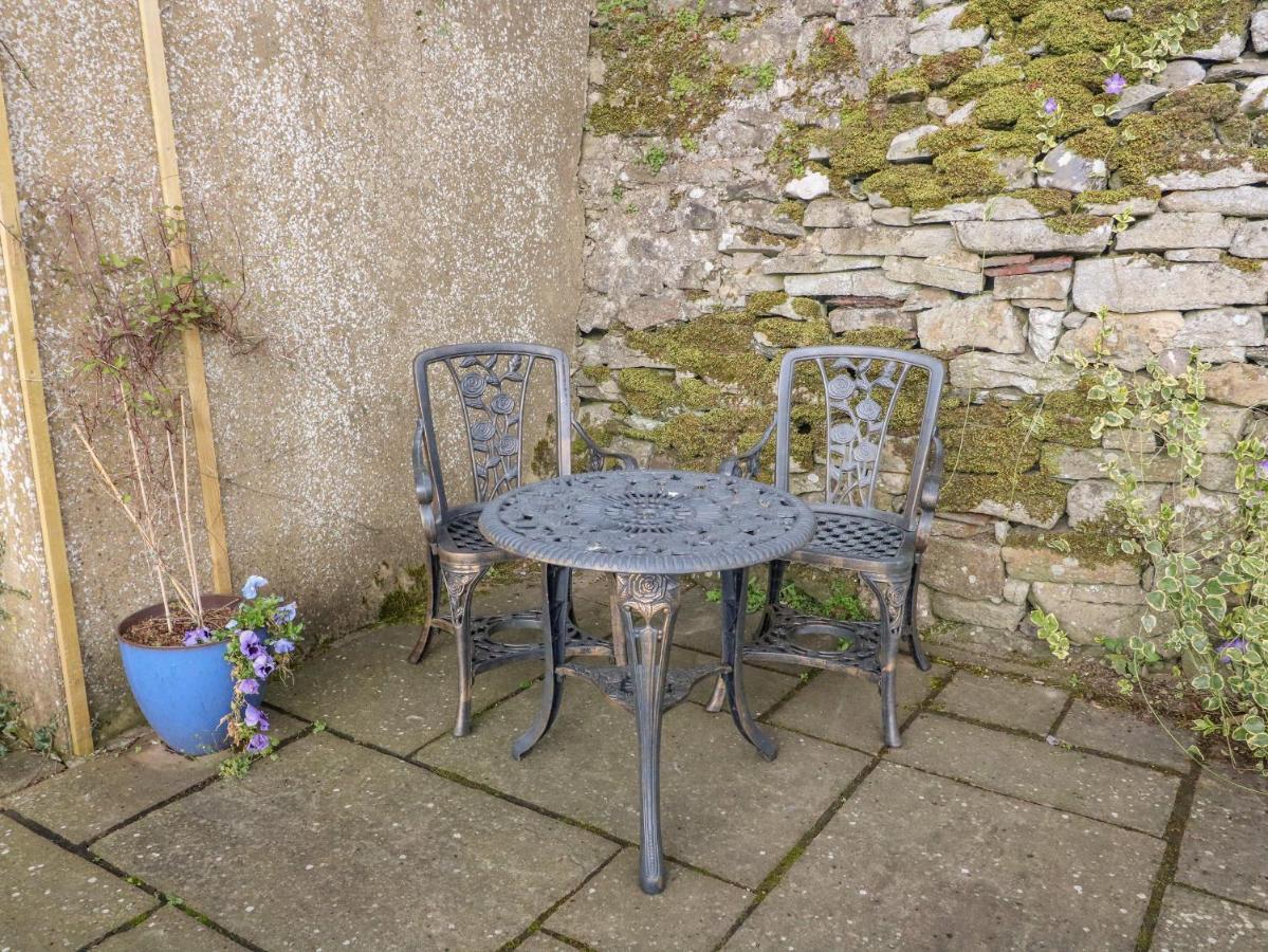 Watershed Cottage Settle Eksteriør bilde